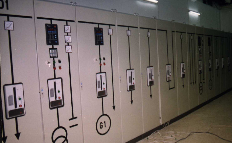 Reactive Power Management and Power Factor Correction